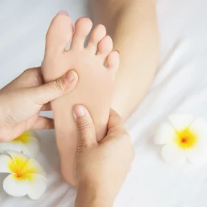 woman-receiving-foot-massage-service-from-masseuse-close-up-hand-foot-relax-foot-massage-therapy-service-concept (1)